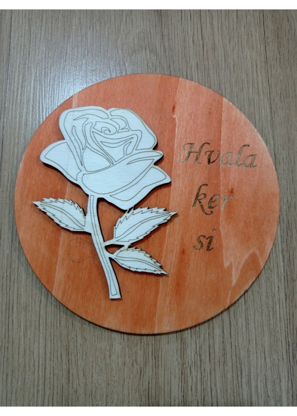 Leseni okras z vrtnico - hvala, ker si