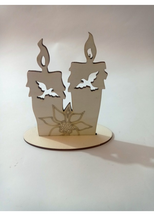 Lesena sveča - dve sveči z rožo
